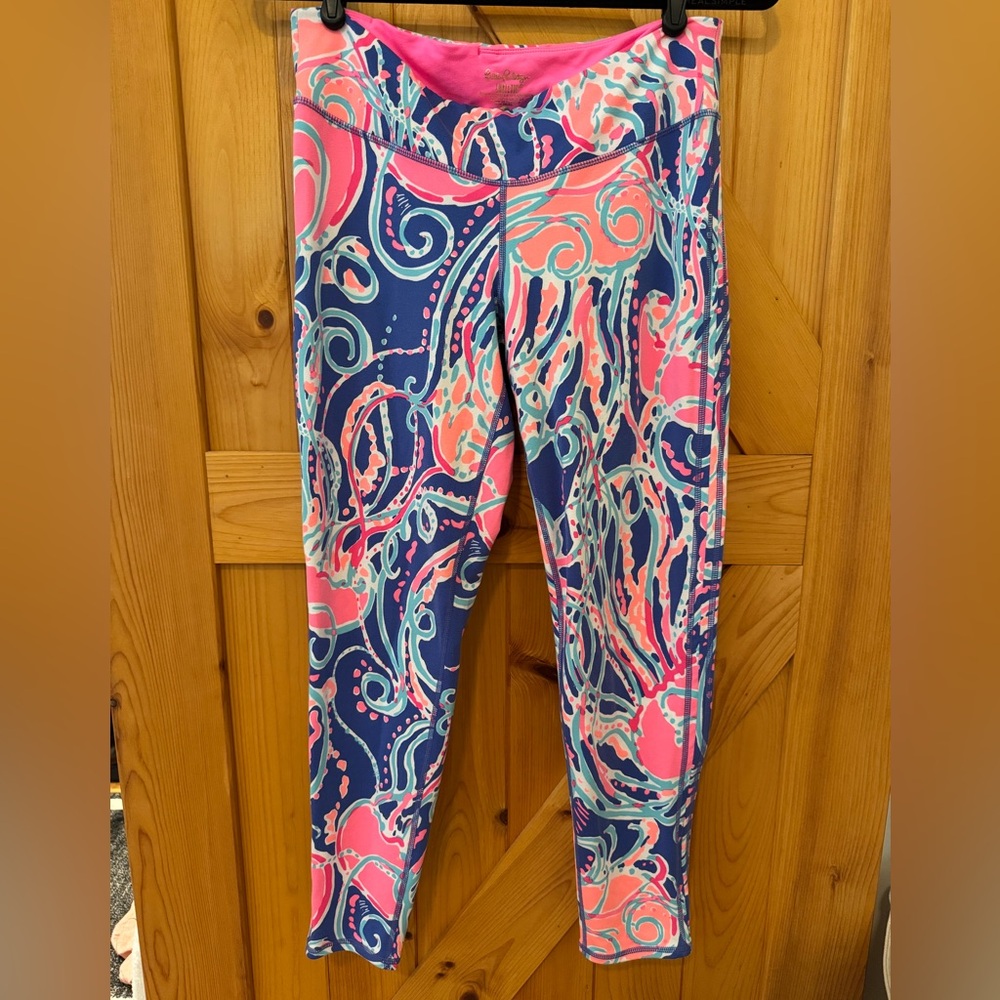 NWOT Lilly Pulitzer size large Jellies Be Jammin’ Luxletic Weekender Leggings